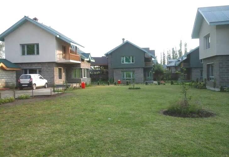StayApart Harwan Heights, Srinagar 5